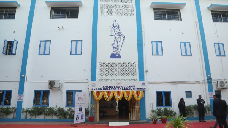 01 - 1 Building (Large)
